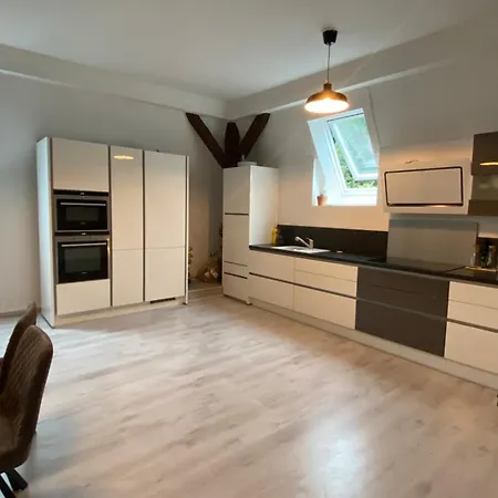 Appartamento 4 Design Atelier *